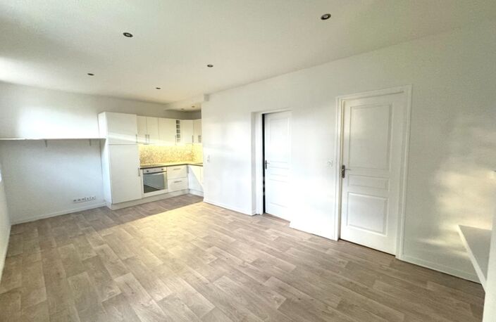 Appartement à vendre 2 pièces ROSNY SUR SEINE (78) - 2 places de parking - — photo 4