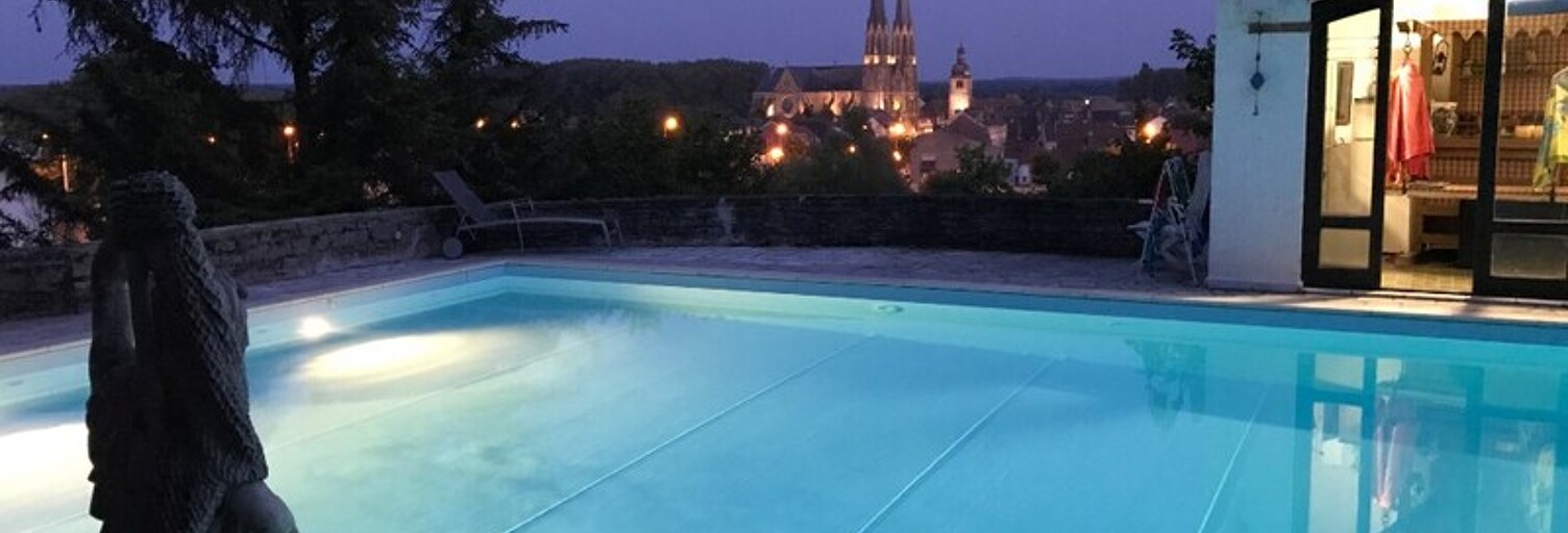 Maison 32 Pièces 742 m² à vendre à Sarralbe (57430)