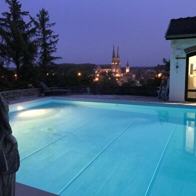 Maison 32 pièces 525000 €