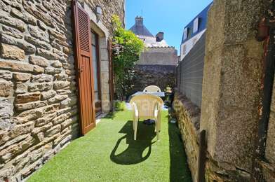 Immeuble  476100 €