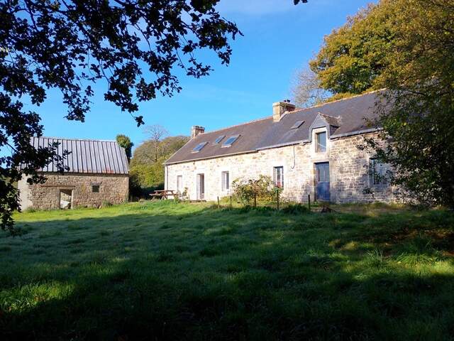 Maison à vendre 3 pièces proche de ROSTRENEN (22) — photo du bien