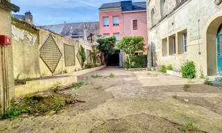 Immeuble  324 m² à vendre à La Chartre-sur-le-Loir (72340)