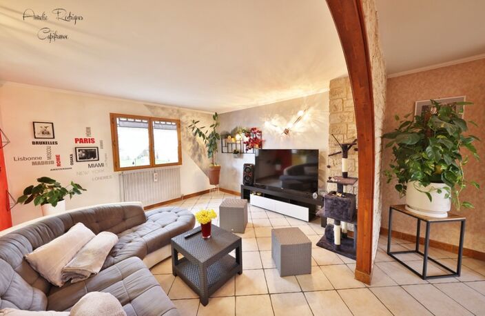 Maison à vendre 5 pièces CRECHES SUR SAONE (71) — photo 2