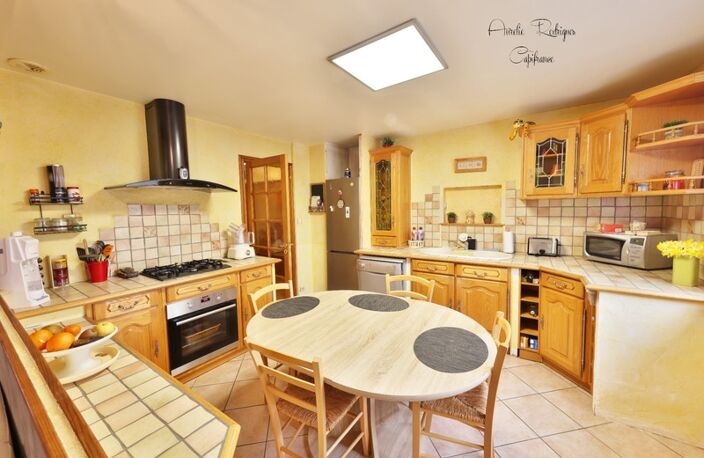 Maison à vendre 5 pièces CRECHES SUR SAONE (71) — photo 5