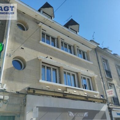 Appartement 3 pièces 842 €