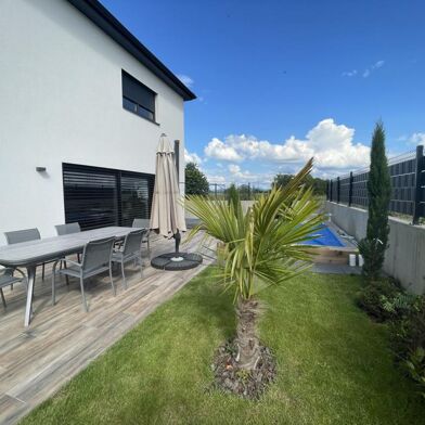 Maison 5 pièces 359000 €