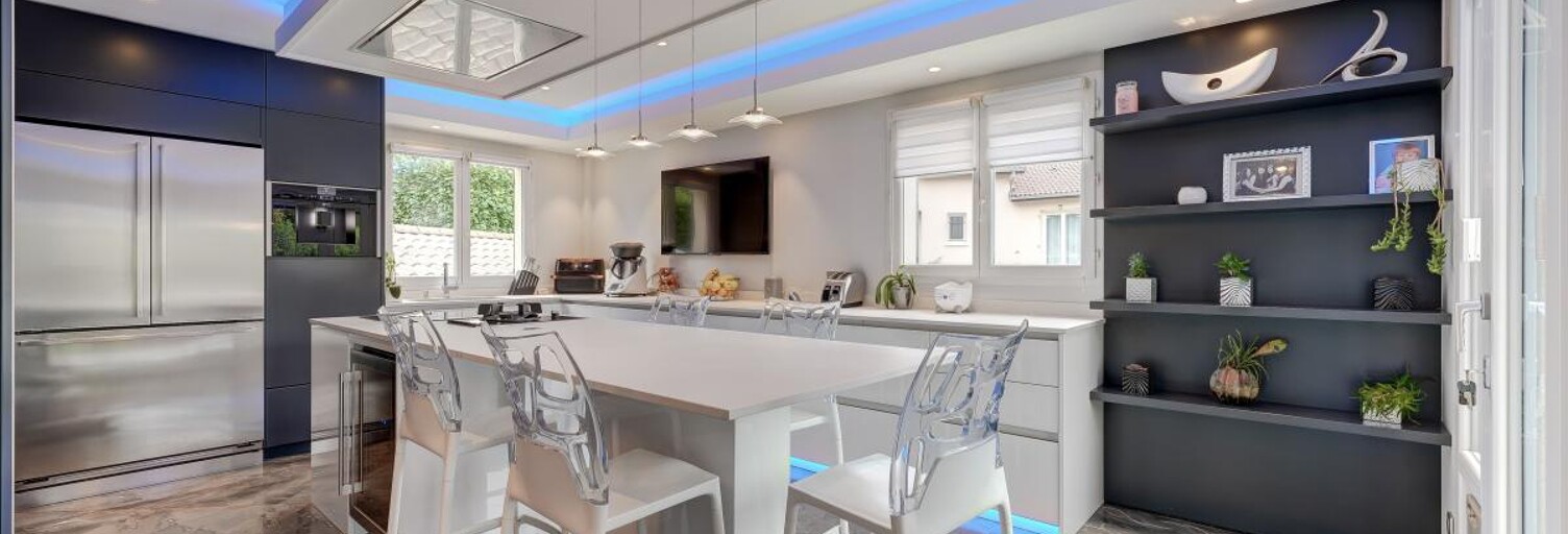 Maison 6 Pièces 332 m² à vendre à Genas (69740)