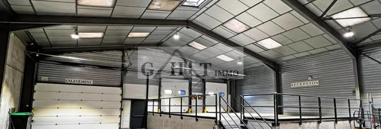 Local industriel  972 m² à vendre à Pringy (77310)