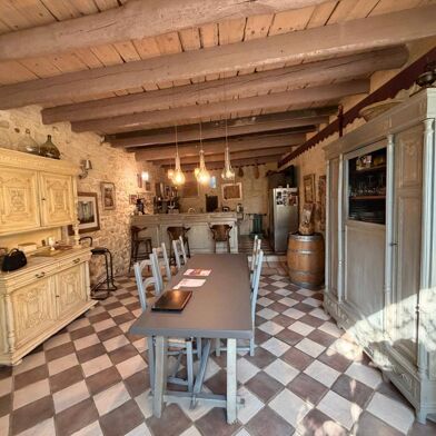 Maison 6 pièces 370000 €