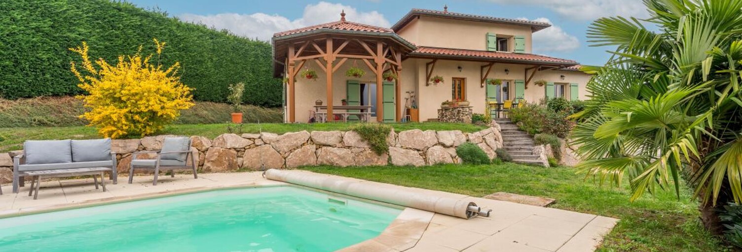 Maison 5 Pièces 126 m² à vendre à Brussieu (69690)