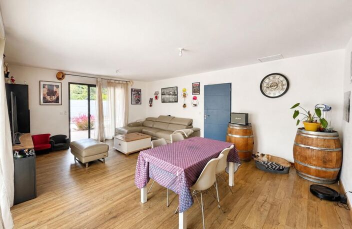 SAINT-PAUL-LÈS-DAX – VILLA CONTEMPORAINE T5 DE PLAIN-PIED AVEC PISCINE — photo 4