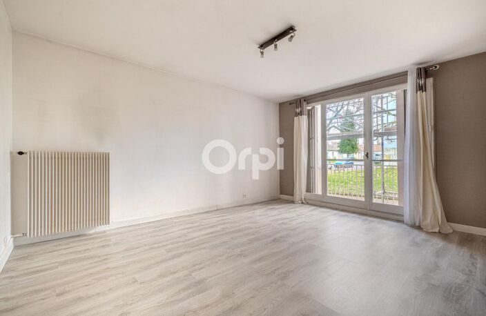 Appartement À Vendre — photo 2