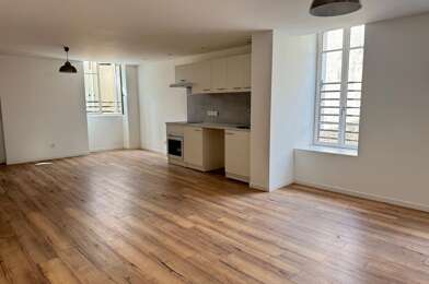 Appartement 3 pièces 699 €