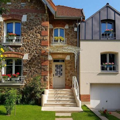 Maison 6 pièces 830000 €