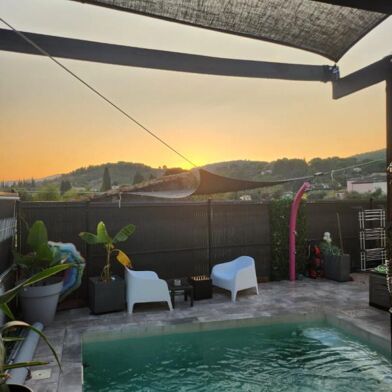 Maison 6 pièces 374500 €