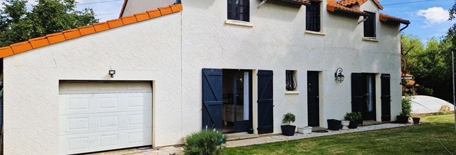 Maison 6 Pièces 149 m² à vendre à Bignoux (86800)