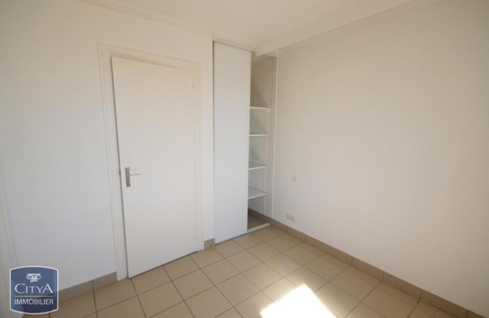 Location appartement 2 pièces 20 m² à Cholet (49300) — photo 5