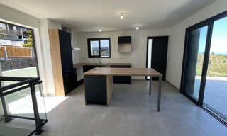 Maison 4 Pièces 103 m² à louer à Saint-Paul (97460)