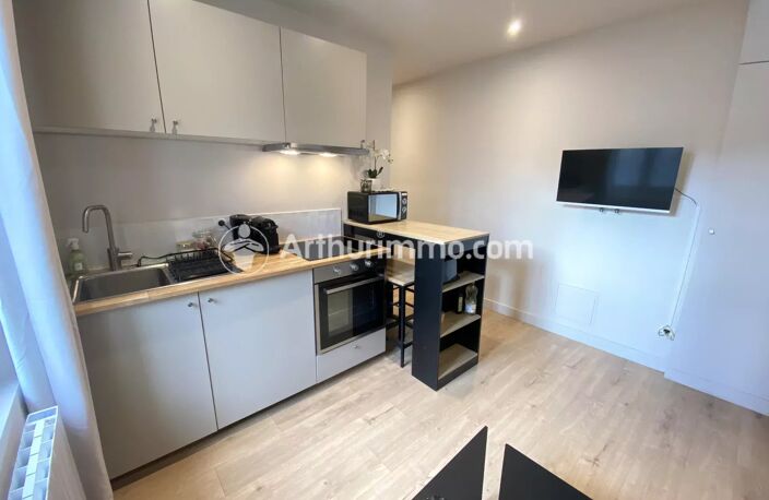 APPARTEMENT 2 PIECES PROCHE CENTRE VILLE — photo 2