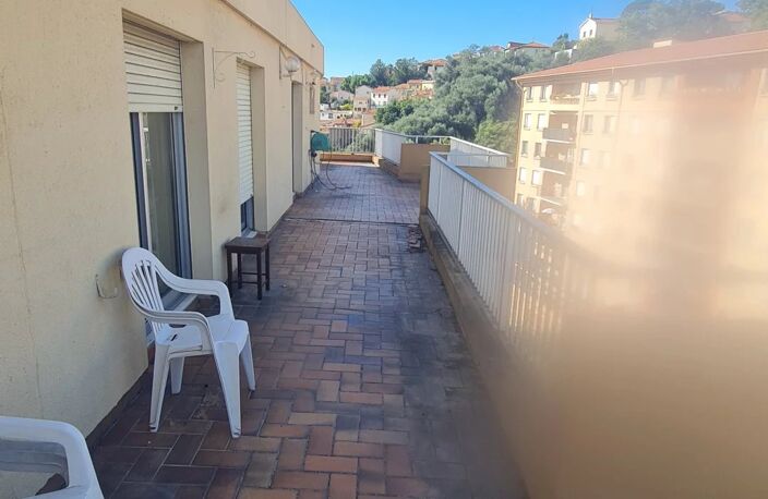 4 PIECES 110M² DERNIER ETAGE TERRASSE — photo 2