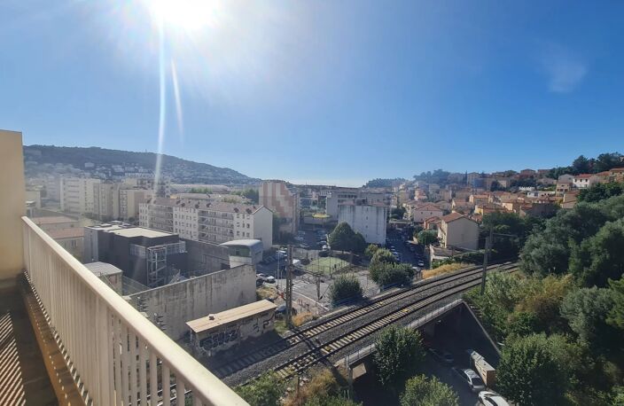 4 PIECES 110M² DERNIER ETAGE TERRASSE — photo 4