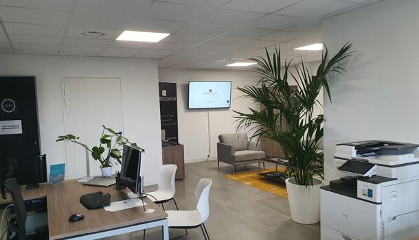 Bureau  à louer Hyères 83400