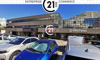 Bureau  112 m² à louer à Villeneuve-Loubet (06270)