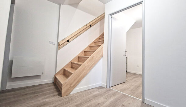 Villa / Maison 5 pièces  à louer Châbons 38690