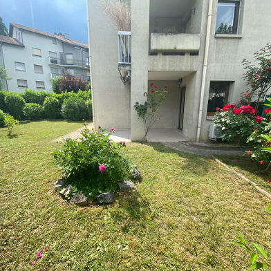 Appartement 3 pièces 980 €