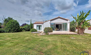 Maison 6 Pièces 199 m² à vendre à Vieillevigne (44116)