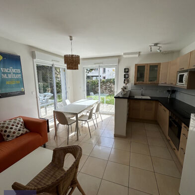 Maison 4 pièces 1296 €