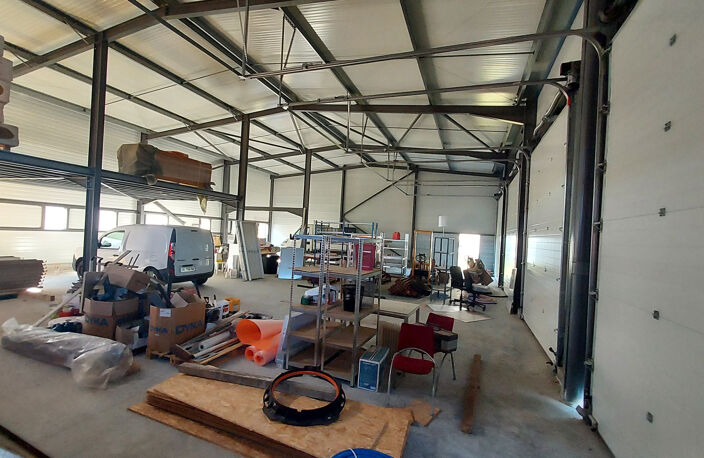 MIREMONT-LOCAL D'ACTIVITES 375 m2 — photo 3