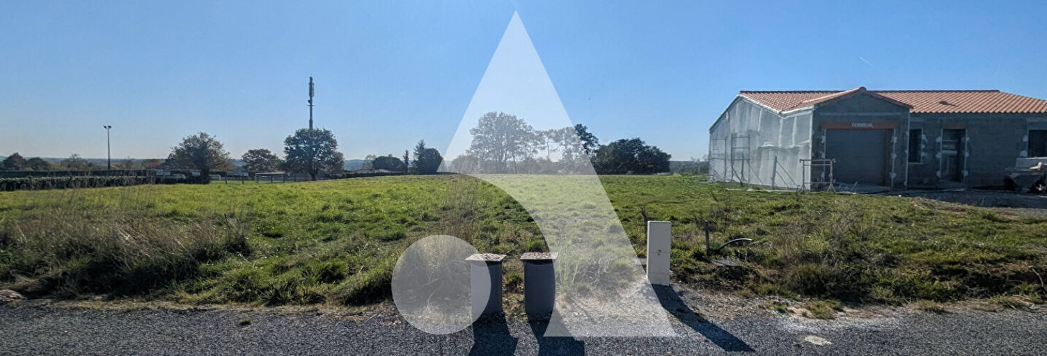 Terrain  611 m² à vendre à Maché (85190)