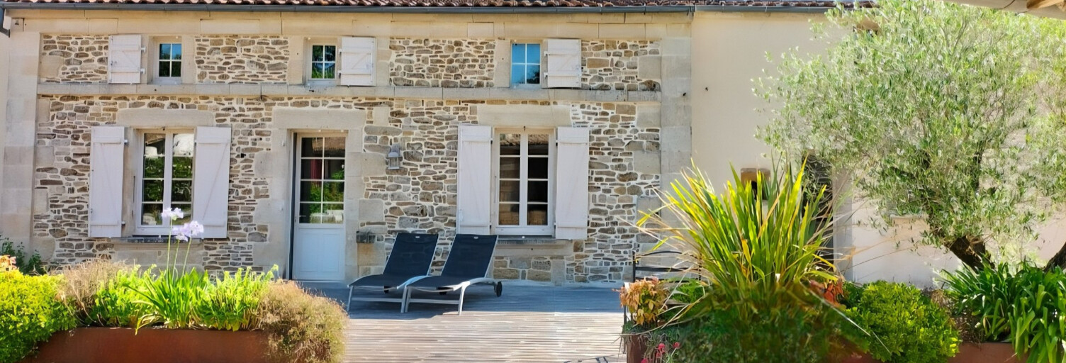 Maison 6 Pièces 206 m² à vendre à Vouillé (79230)