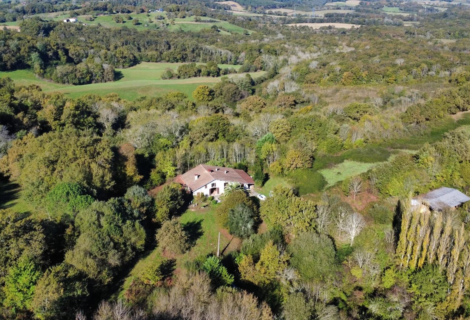 FERME EXCEPTIONNELLE SANS VOISIN SUR  26 Ha — photo 1