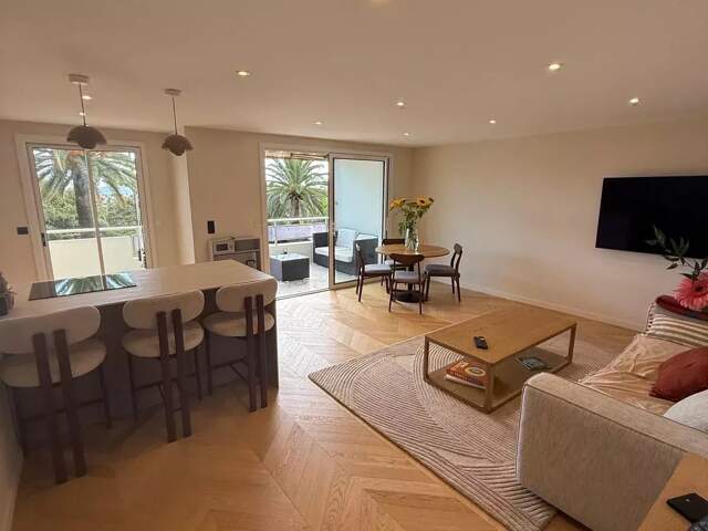 À vendre - Cagnes sur mer -  Magnifique appartement 3 pièces de — photo du bien