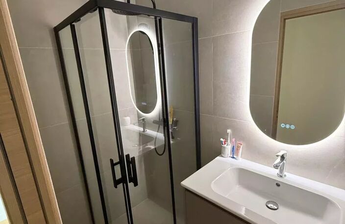 À vendre - Cagnes sur mer -  Magnifique appartement 3 pièces de — photo 4