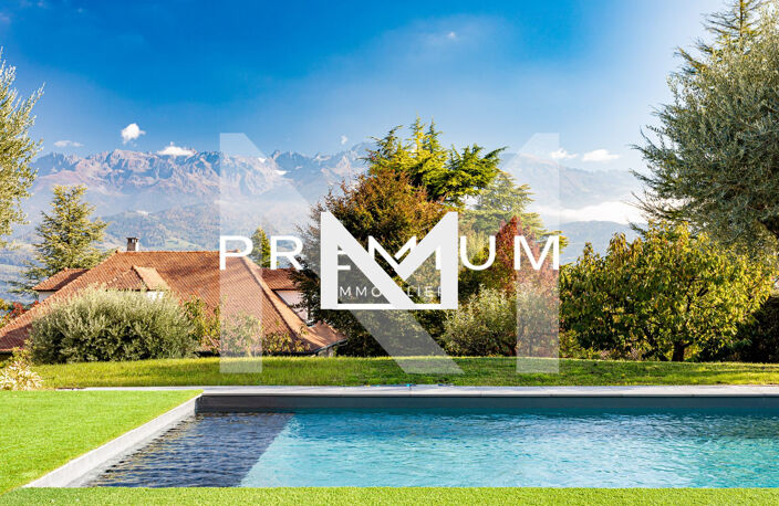 VILLA COMTEMPORAINE AVEC PISCINE - VUE BELLEDONNE — photo 2