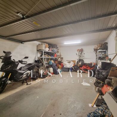 Garage  40000 €