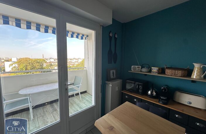 Vente appartement 4 pièces 75 m² Niort (79000) — photo 4