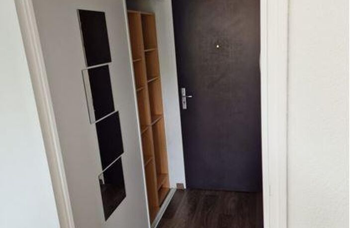 Location appartement 1 pièce 18 m² à Tours (37000) — photo 2