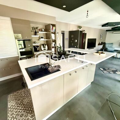 Maison 5 pièces 415000 €