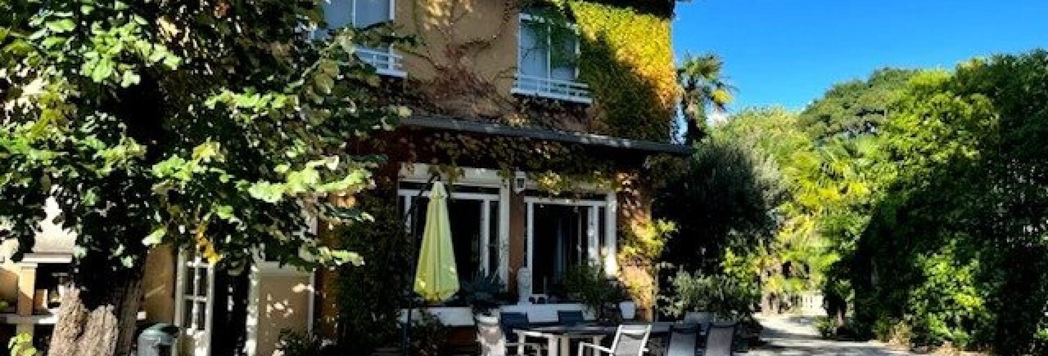 Maison 7 Pièces 250 m² à vendre à Alès (30100)