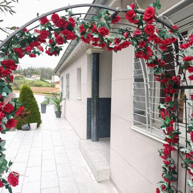 Maison 7 pièces 318000 €