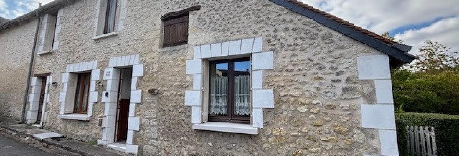 Maison 3 Pièces 77 m² à vendre à Beaumont-Village (37460)