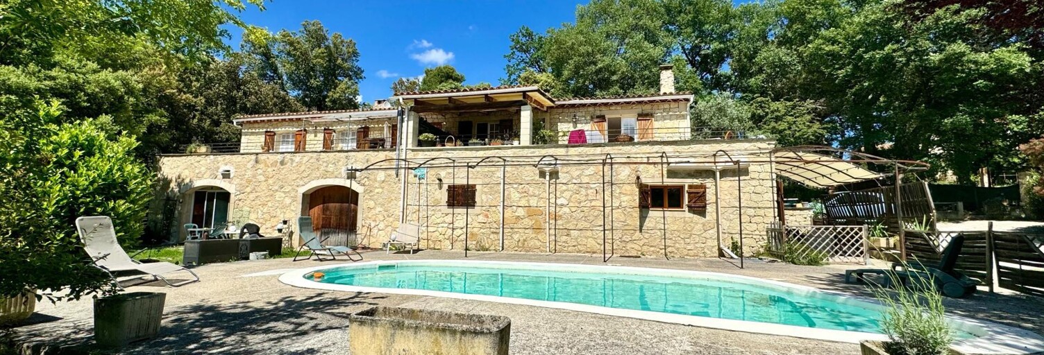 Maison 8 Pièces 225 m² à vendre à La Tour-d'Aigues (84240)