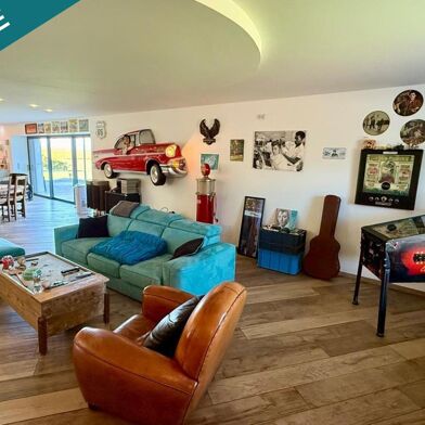 Maison 5 pièces 299000 €