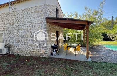 Propriété avec maison et dépendance, 2 piscines — photo du bien