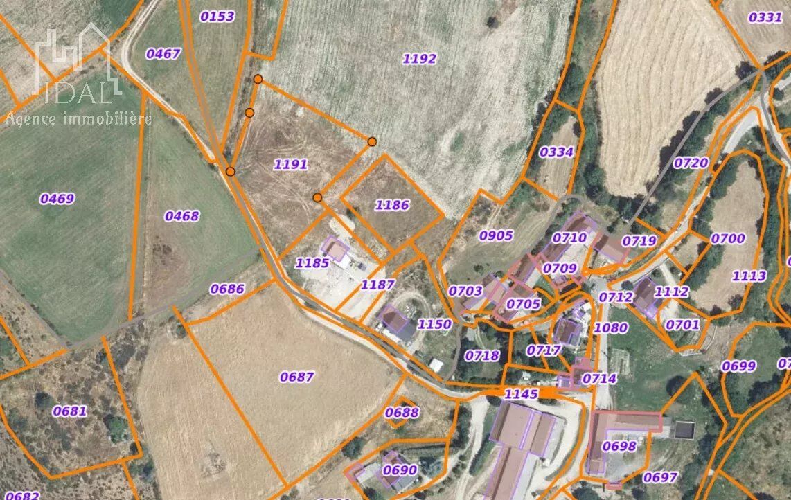 Terrain constructible 1200 m²