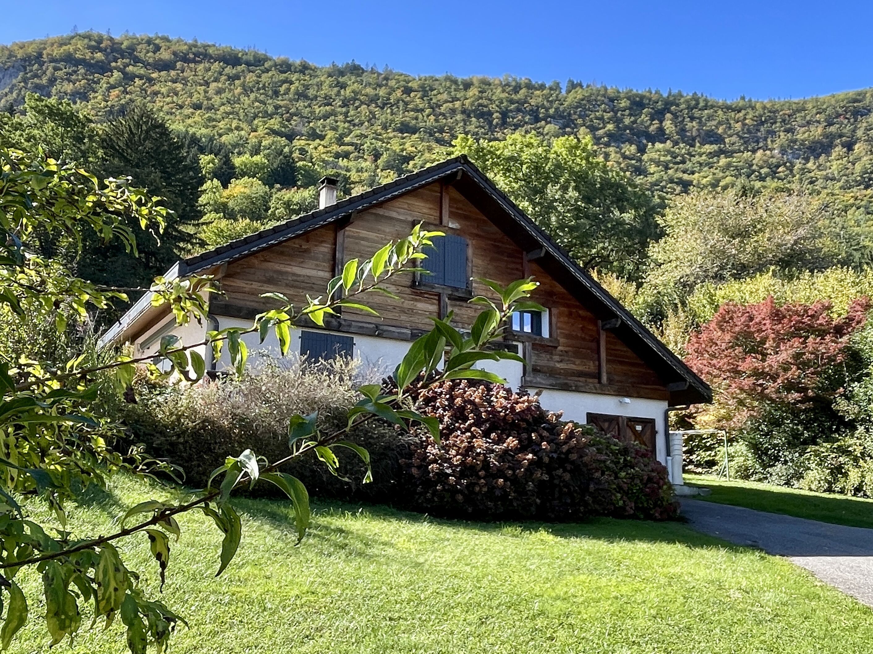 Maison vue lac d&rsquo;annecy